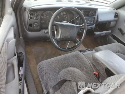 Zdjęcie 8 z 14 samochodu: 1997 DODGE DAKOTA VIN:1B7FL26X7VS250669 - miniatura