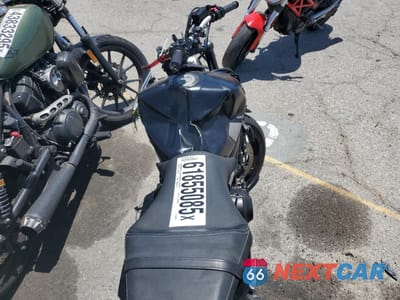 Zdjęcie 6 z 10 samochodu: 2019 YAMAHA MT09 C VIN:JYARN53Y7KA001453 - miniatura