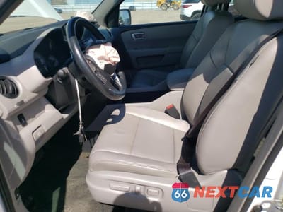 Zdjęcie 7 z 13 samochodu: 2015 HONDA PILOT EXL VIN:5FNYF4H5XFB046325 - miniatura