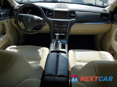 Zdjęcie 8 z 12 samochodu: 2015 LINCOLN MKS VIN:1LNHL9DK4FG604415 - miniatura