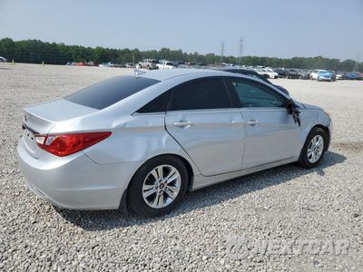 Trzecie zdjęcie samochodu z tyłu: 2013 HYUNDAI SONATA GLS VIN:5NPEB4AC9DH586884 - miniatura
