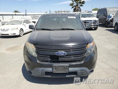 Piąte zdjęcie samochodu w środku: 2015 FORD EXPLORER POLICE INTERCEPTOR VIN:1FM5K8AR8FGB61770 - miniatura