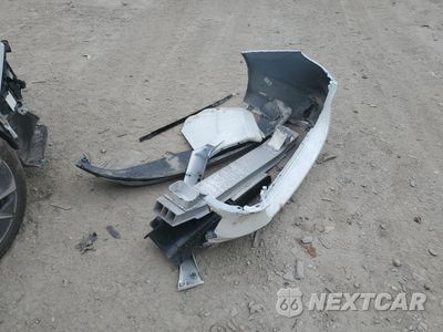 Zdjęcie 12 z 15 samochodu: 2022 HONDA INSIGHT TOURING VIN:19XZE4F96NE010794 - miniatura