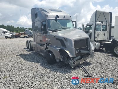 2012 VOLVO VN VNL 4V4NC9EH1CN557253 - główne zdjęcie licytacji z USA - miniatura