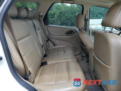 Zdjęcie 11 z 13 samochodu: 2005 FORD ESCAPE XLT VIN:1FMYU93135DA21694 - miniatura