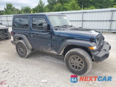 Czwarte zdjęcie samochodu z boku: 2025 JEEP WRANGLER SPORT VIN:1C4PJXAN1SW517385 - miniatura