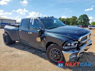 Czwarte zdjęcie samochodu z boku: 2014 RAM 3500 SLT VIN:3C63RRHL7EG146380 - miniatura