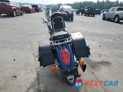 Czwarte zdjęcie samochodu z boku: 2008 HONDA VTX1300 R VIN:1HFSC52678A500537 - miniatura