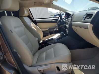 Zdjęcie 7 z 12 samochodu: 2014 VOLKSWAGEN JETTA SE VIN:3VWD07AJ9EM434792 - miniatura