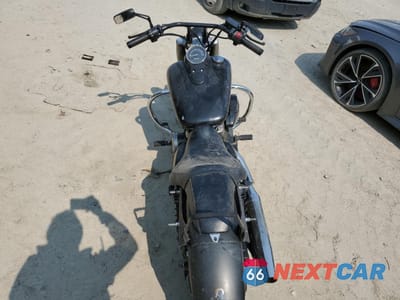 Zdjęcie 6 z 9 samochodu: 2012 HONDA VT750 C2B VIN:JH2RC5374CK201386 - miniatura