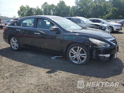 Czwarte zdjęcie samochodu z boku: 2014 NISSAN ALTIMA 3.5S VIN:1N4BL3AP8EC298211 - miniatura