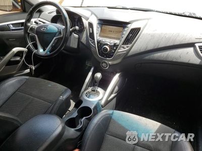 Zdjęcie 8 z 12 samochodu: 2015 HYUNDAI VELOSTER BASE VIN:KMHTC6ADXFU244731 - miniatura