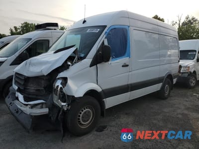 2017 MERCEDES BENZ SPRINTER DELIVERY VAN WD3PE7CD8HP524436 - główne zdjęcie licytacji z USA - miniatura