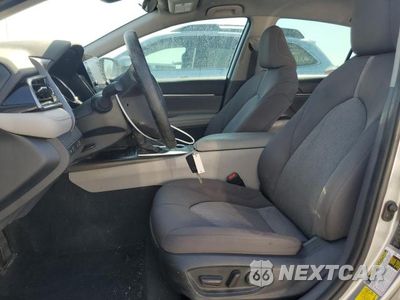 Zdjęcie 7 z 13 samochodu: 2024 TOYOTA CAMRY LE VIN:4T1C11AK6RU895284 - miniatura