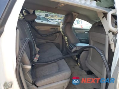 Zdjęcie 10 z 12 samochodu: 2016 CHEVROLET TRAVERSE LS LS VIN:1GNKRFKD6GJ307279 - miniatura