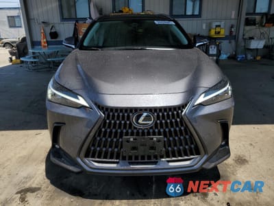 Piąte zdjęcie samochodu w środku: 2022 LEXUS NX 350 VIN:JTJAGCEZ4N2005364 - miniatura