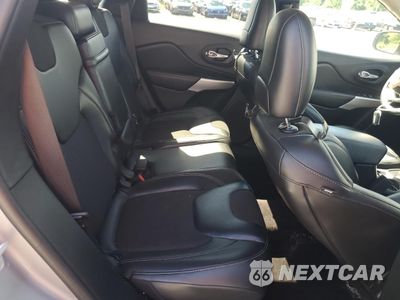 Zdjęcie 11 z 15 samochodu: 2018 JEEP CHEROKEE LATITUDE PLUS VIN:1C4PJMLX9JD501684 - miniatura
