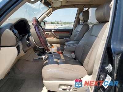 Zdjęcie 7 z 13 samochodu: 2000 LEXUS LX 470 VIN:JT6HT00W5Y0091686 - miniatura