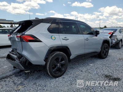 Trzecie zdjęcie samochodu z tyłu: 2021 TOYOTA RAV4 XSE VIN:2T3E6RFVXMW020561 - miniatura
