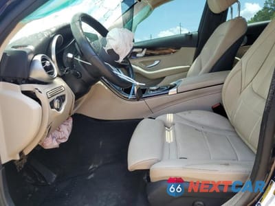 Zdjęcie 7 z 12 samochodu: 2020 MERCEDES-BENZ C 300 VIN:55SWF8DB1LU333525 - miniatura