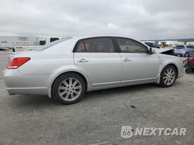 Trzecie zdjęcie samochodu z tyłu: 2010 TOYOTA AVALON XL VIN:4T1BK3DBXAU367185 - miniatura