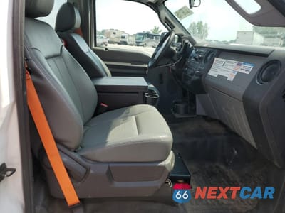 Zdjęcie 10 z 12 samochodu: 2015 FORD F450 SUPER DUTY VIN:1FDUF4GY3FEC05340 - miniatura
