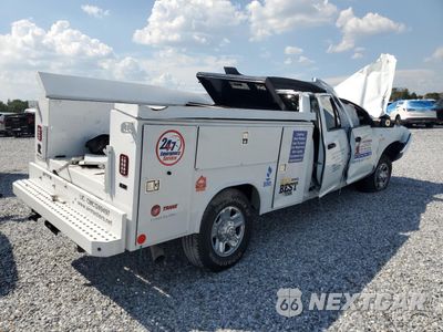 Trzecie zdjęcie samochodu z tyłu: 2024 RAM 3500 TRADESMAN VIN:3C63R3GL8RG133061 - miniatura