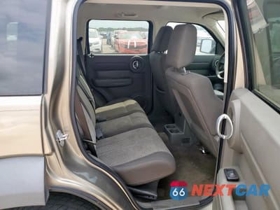Zdjęcie 10 z 14 samochodu: 2007 DODGE NITRO SXT VIN:1D8GT28K17W597188 - miniatura