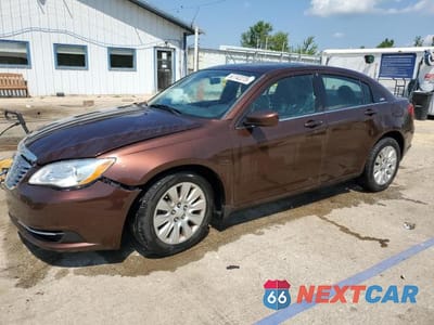 2013 CHRYSLER 200 LX 1C3CCBAB1DN560364 - główne zdjęcie licytacji z USA - miniatura