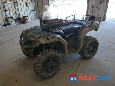 Drugie zdjęcie samochodu z przodu: 2019 POLARIS SPORTSMAN XP 1000 PREMIUM VIN:4XASXZ958KB668635 - miniatura