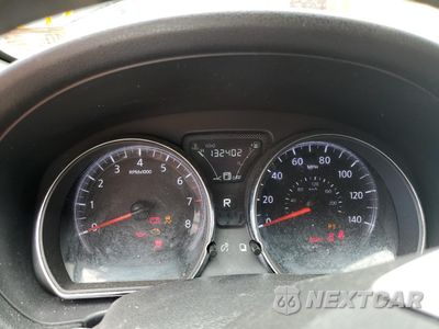 Zdjęcie 9 z 13 samochodu: 2019 NISSAN VERSA S VIN:3N1CN7AP9KL806284 - miniatura
