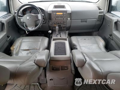 Zdjęcie 8 z 13 samochodu: 2004 NISSAN ARMADA SE VIN:5N1AA08B94N719744 - miniatura