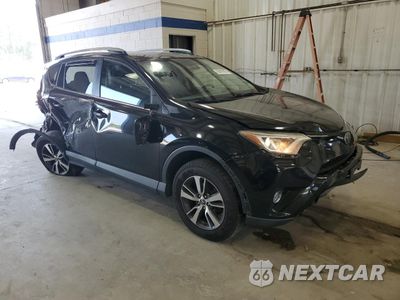 Czwarte zdjęcie samochodu z boku: 2017 TOYOTA RAV4 XLE VIN:2T3RFREVXHW566978 - miniatura