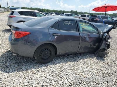 Trzecie zdjęcie samochodu z tyłu: 2017 TOYOTA COROLLA SE VIN:5YFBURHE1HP662138 - miniatura