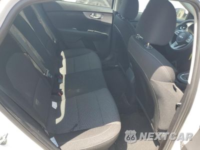 Zdjęcie 10 z 14 samochodu: 2023 KIA FORTE LX VIN:3KPF24ADXPE609630 - miniatura