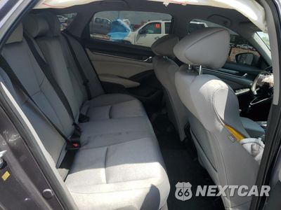 Zdjęcie 10 z 15 samochodu: 2020 HONDA ACCORD LX VIN:1HGCV1F12LA037541 - miniatura