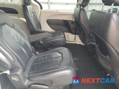 Zdjęcie 11 z 14 samochodu: 2019 CHRYSLER PACIFICA TOURING L VIN:2C4RC1BG4KR665734 - miniatura