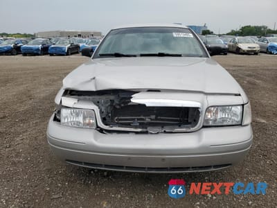 Piąte zdjęcie samochodu w środku: 2011 FORD CROWN VICTORIA POLICE INTERCEPTOR VIN:2FABP7BV7BX172574 - miniatura