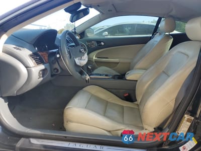 Zdjęcie 7 z 12 samochodu: 2007 JAGUAR XKR VIN:SAJWA43C879B19655 - miniatura