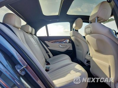 Zdjęcie 10 z 16 samochodu: 2018 MERCEDES-BENZ E 300 4MATIC VIN:WDDZF4KB0JA368465 - miniatura