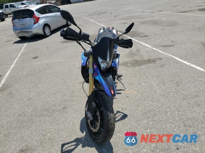 Drugie zdjęcie samochodu z przodu: 2009 APRILIA DORSODURO 750 VIN:ZD4SMC0079S000243 - miniatura