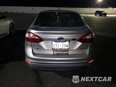 Zdjęcie 6 z 12 samochodu: 2015 FORD FIESTA SE VIN:3FADP4BJ9FM123950 - miniatura