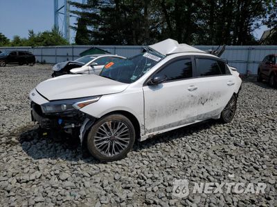 2022 KIA FORTE GT LINE 3KPF54AD8NE435125 - główne zdjęcie licytacji z USA - miniatura