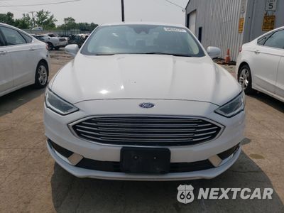Piąte zdjęcie samochodu w środku: 2018 FORD FUSION SE HYBRID VIN:3FA6P0LU8JR118745 - miniatura