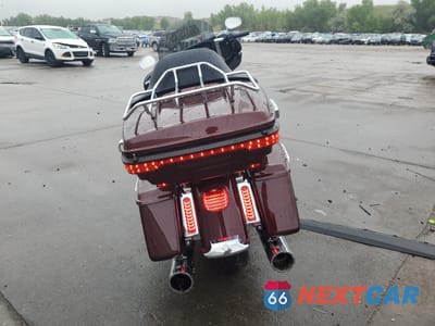 Czwarte zdjęcie samochodu z boku: 2018 HARLEY-DAVIDSON FLHTK ULTRA LIMITED VIN:1HD1KED11JB630113 - miniatura