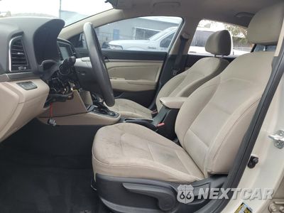 Zdjęcie 7 z 14 samochodu: 2017 HYUNDAI ELANTRA SE VIN:5NPD84LF8HH190985 - miniatura