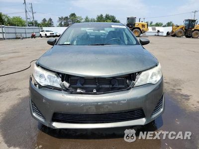 Piąte zdjęcie samochodu w środku: 2014 TOYOTA CAMRY HYBRID VIN:4T1BD1FK0EU124230 - miniatura