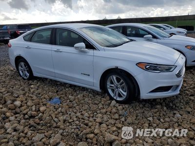Czwarte zdjęcie samochodu z boku: 2018 FORD FUSION SE HYBRID VIN:3FA6P0LU0JR172007 - miniatura
