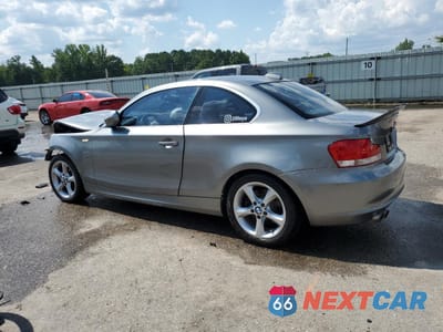 Drugie zdjęcie samochodu z przodu: 2010 BMW 128 I VIN:WBAUP7C55AVK76754 - miniatura