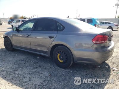 Drugie zdjęcie samochodu z przodu: 2013 VOLKSWAGEN PASSAT S VIN:1VWAP7A34DC070832 - miniatura